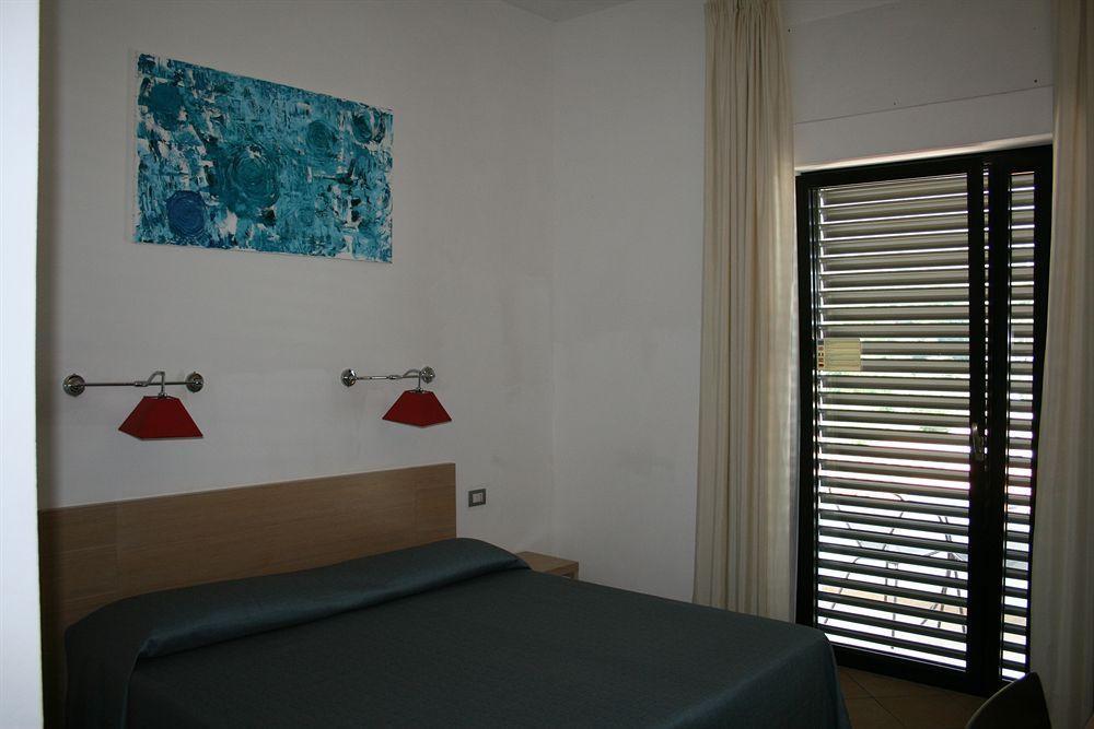 Hotel Cala Luna Cala Gonone Ngoại thất bức ảnh